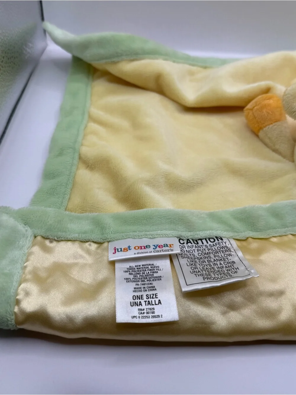 Carters Just One Year Hug Me Giraffe Lovey Security Blanket Soother Plush